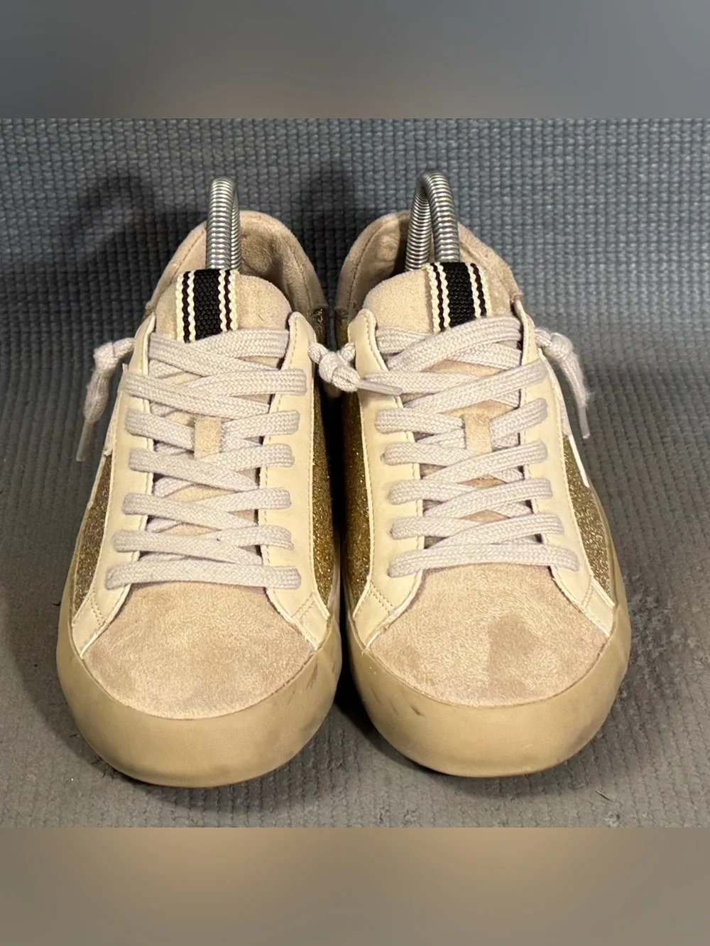 ShuShop Women’s Paula Fashion Sneakers Size 8